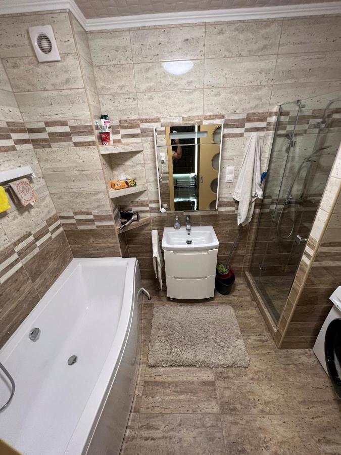Párizsi Udvar Prémium Apartman Debrecen Exterior foto